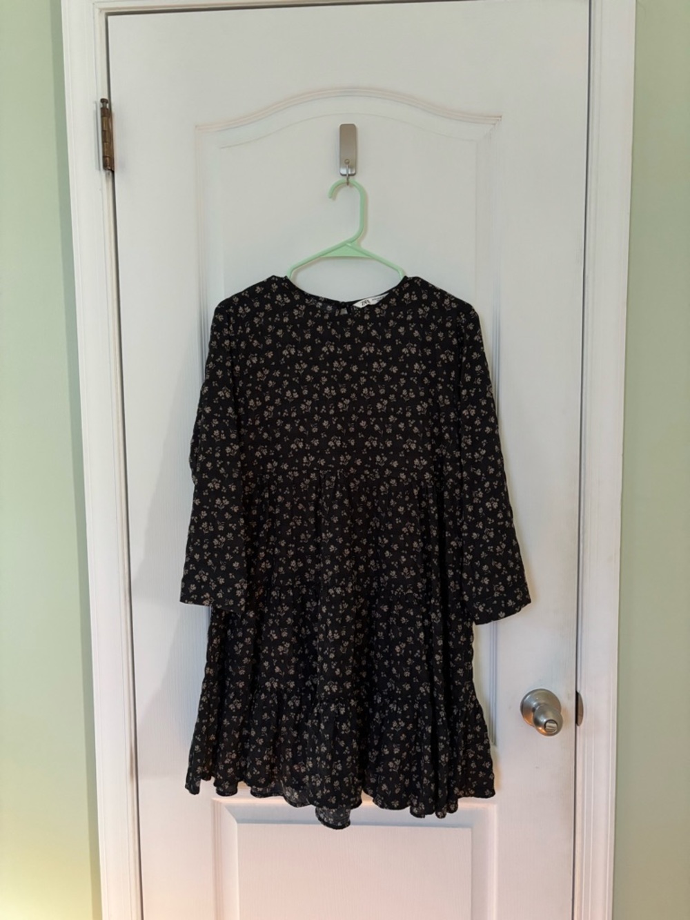 Zara Black Floral Tiered Long-Sleeve Dress